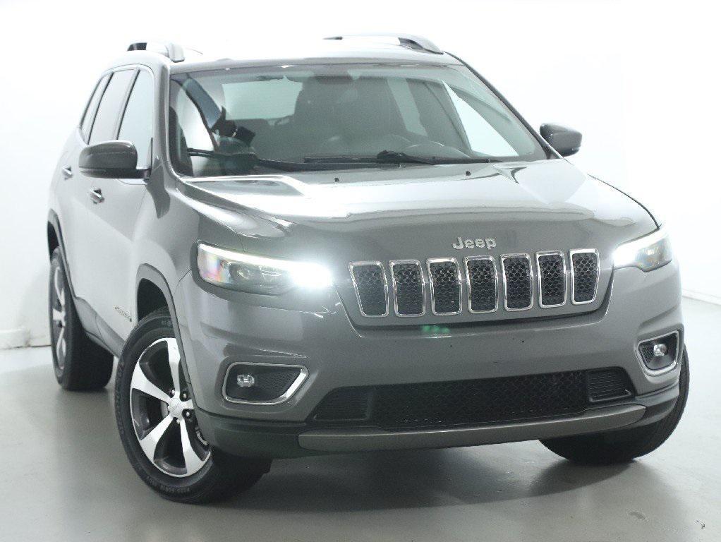 used 2019 Jeep Cherokee car, priced at $11,999