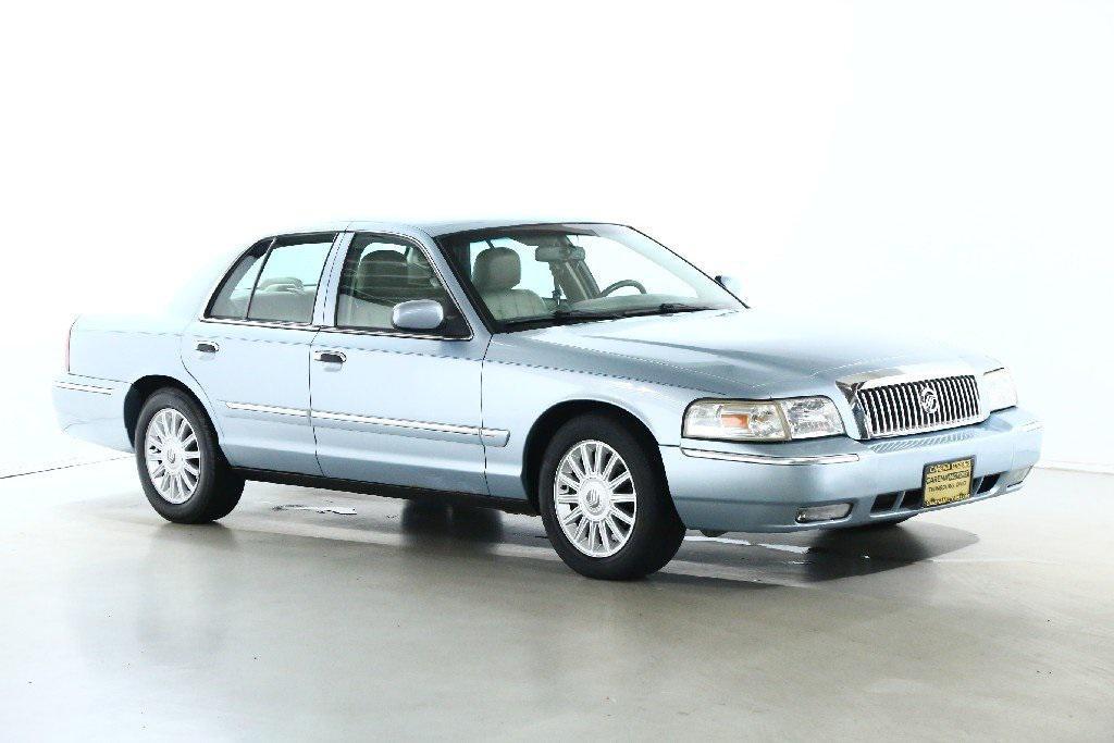 used 2008 Mercury Grand Marquis car, priced at $8,499