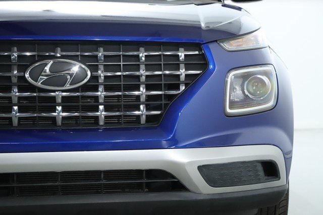 used 2022 Hyundai Venue car, priced at $17,899