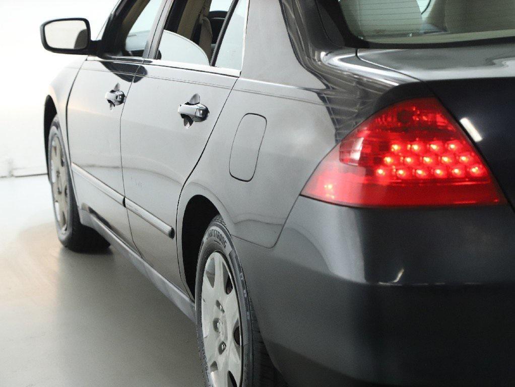 used 2006 Honda Accord car, priced at $9,999