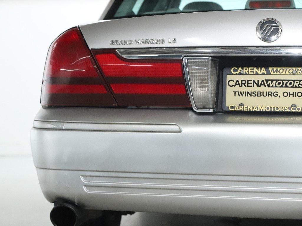used 2005 Mercury Grand Marquis car, priced at $7,899