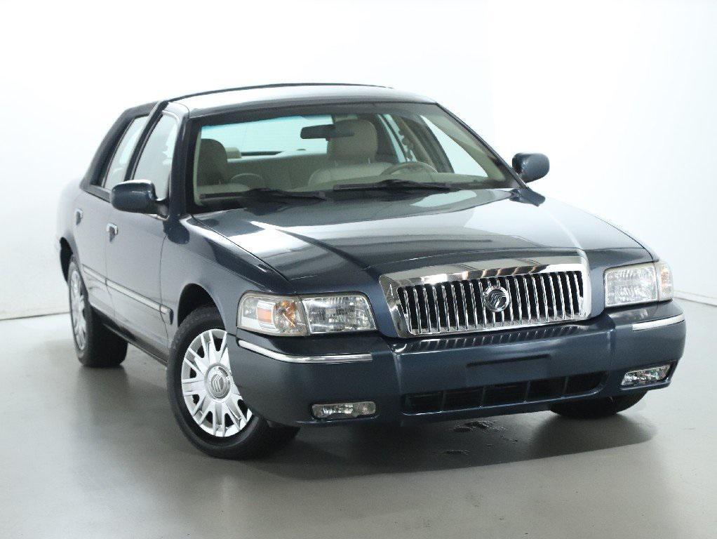 used 2008 Mercury Grand Marquis car, priced at $10,999