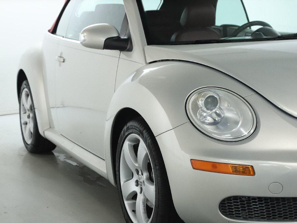 used 2009 Volkswagen New Beetle car, priced at $9,999