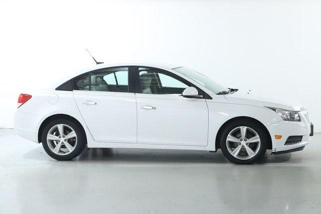 used 2014 Chevrolet Cruze car, priced at $9,999