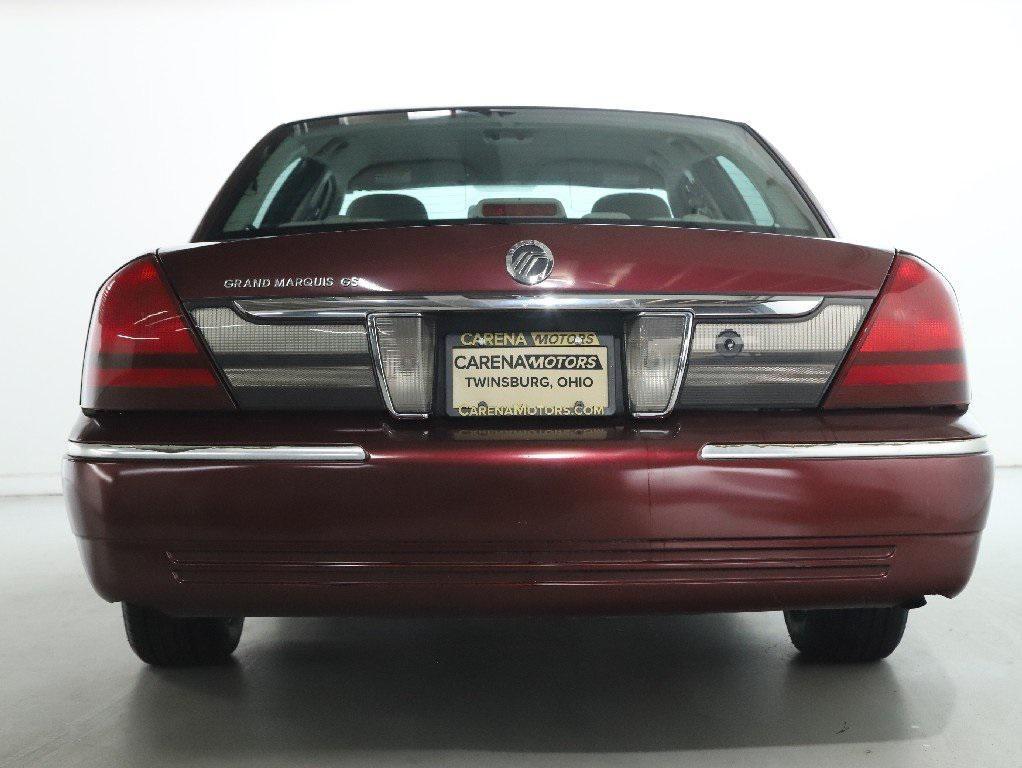 used 2007 Mercury Grand Marquis car, priced at $7,999