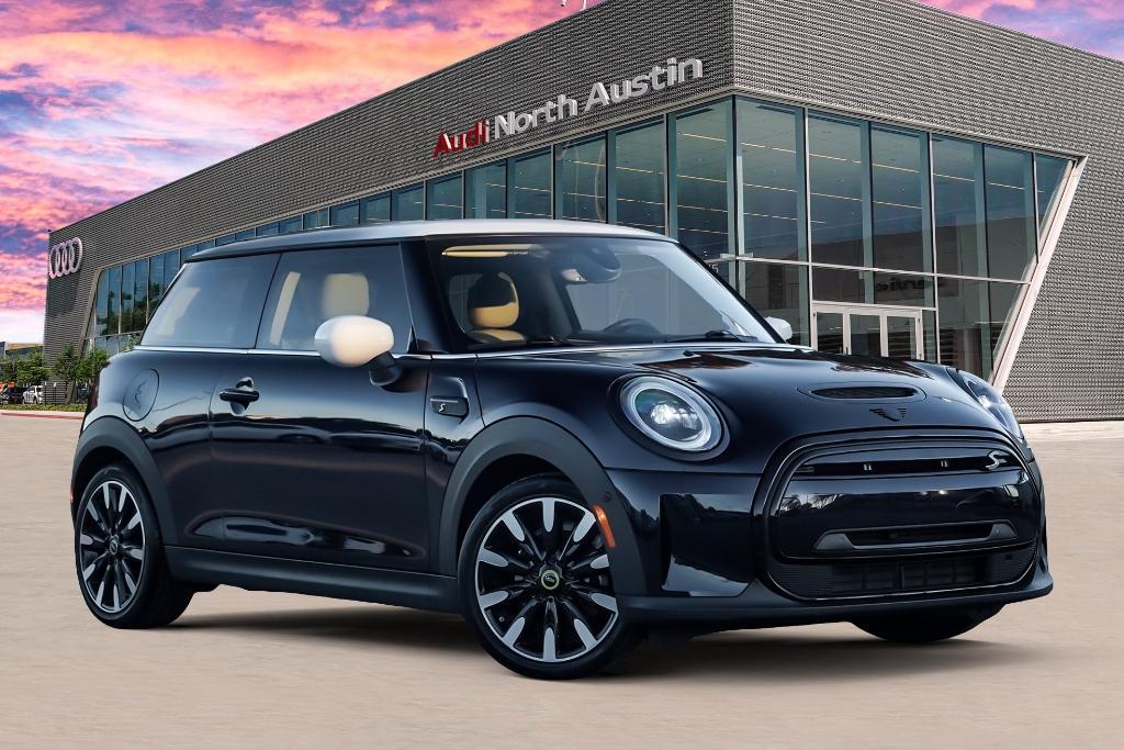 used 2023 MINI SE Hardtop car, priced at $22,795