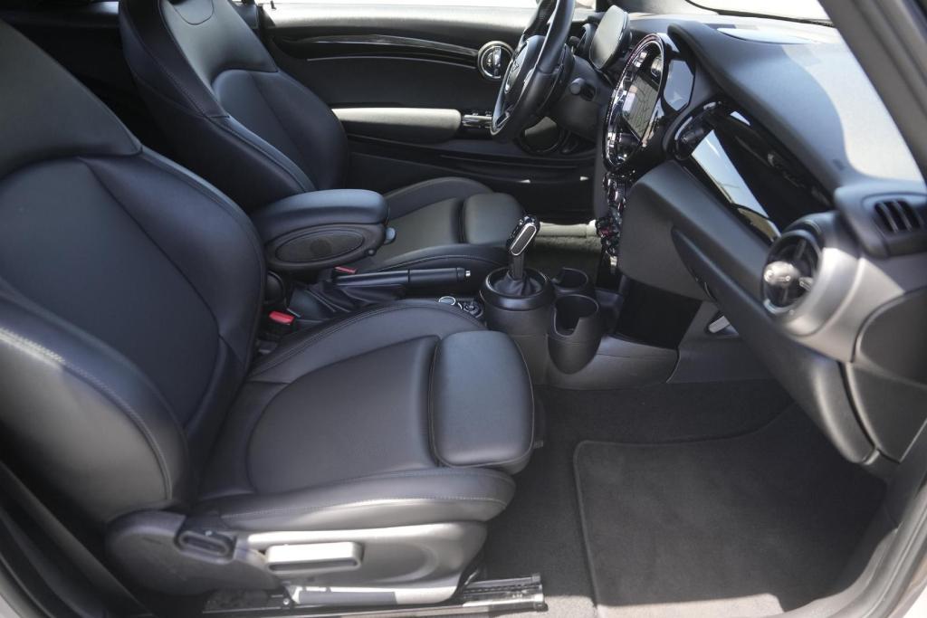 used 2024 MINI Convertible car, priced at $25,521