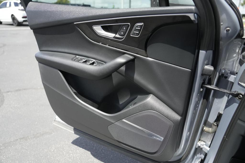 used 2019 Audi Q7 car, priced at $21,489