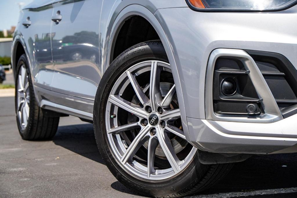 used 2022 Audi SQ5 car, priced at $46,169