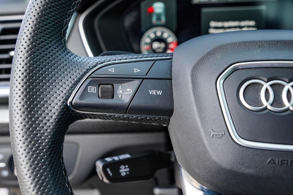 used 2022 Audi SQ5 car, priced at $46,169