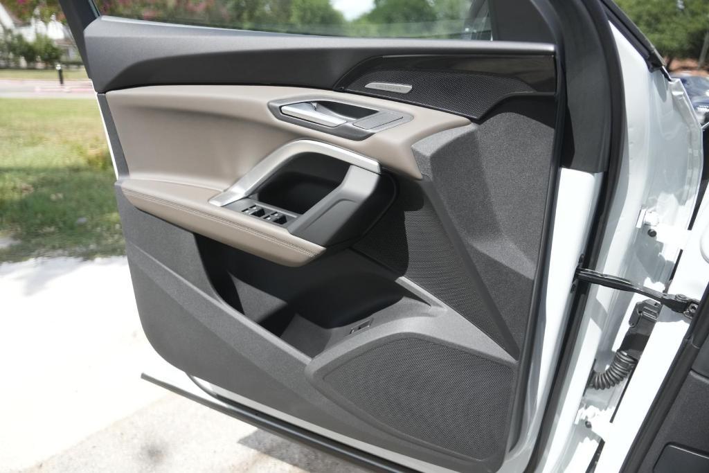 new 2025 Audi Q5 car, priced at $58,542