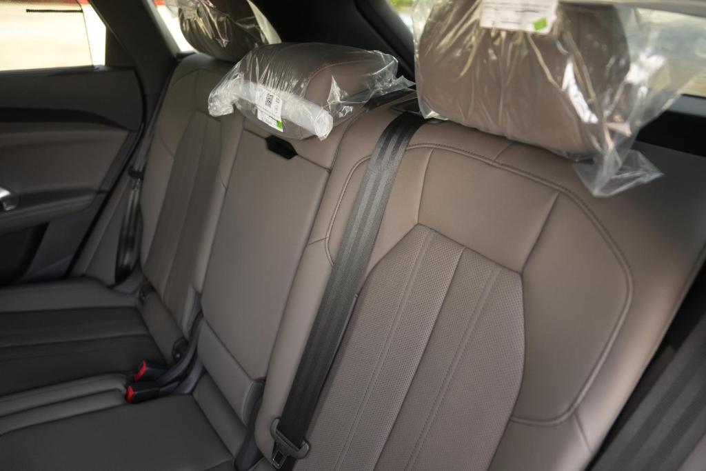 new 2025 Audi Q5 car, priced at $58,542