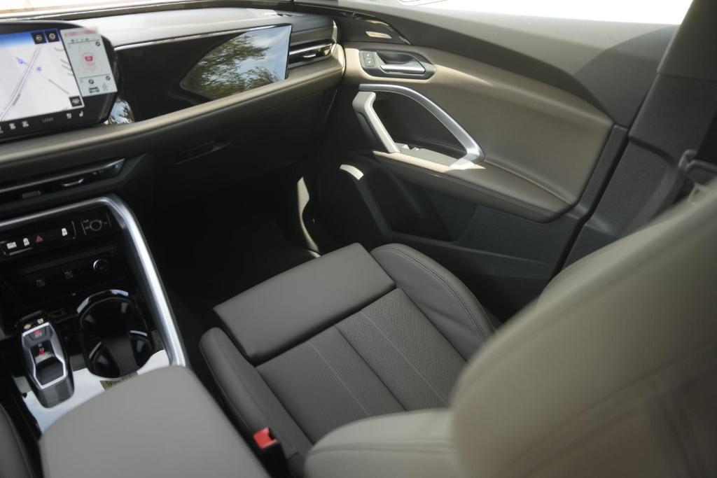 new 2025 Audi Q5 car, priced at $58,542