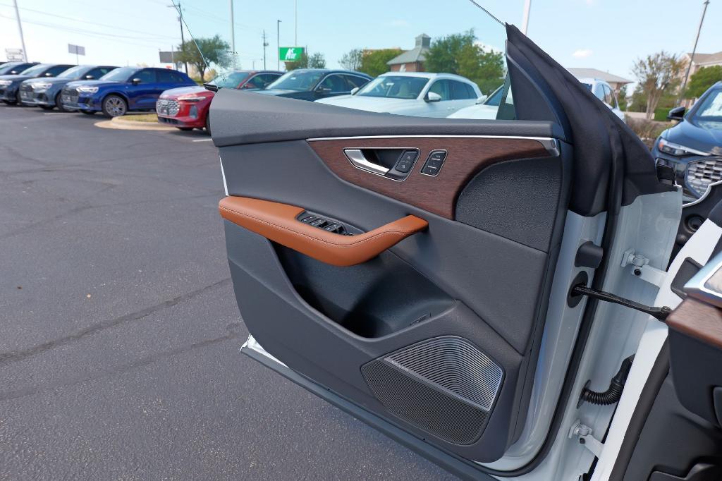 new 2026 Audi Q8 car, priced at $93,600