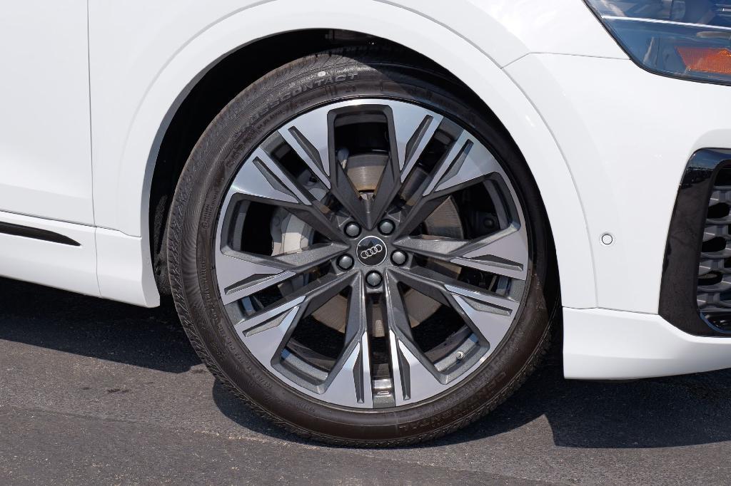 new 2026 Audi Q8 car, priced at $93,600