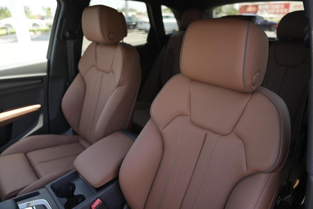 new 2025 Audi Q5 car, priced at $62,528