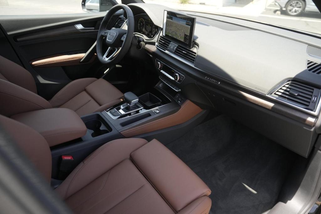 new 2025 Audi Q5 car, priced at $62,528