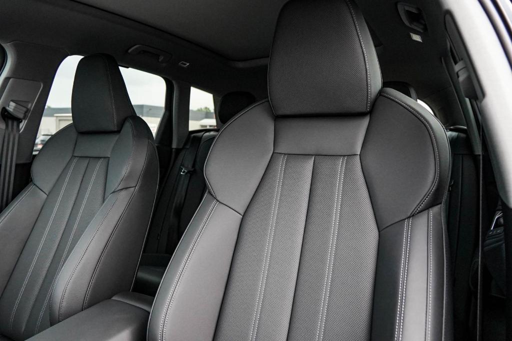 new 2025 Audi Q6 e-tron car, priced at $71,963