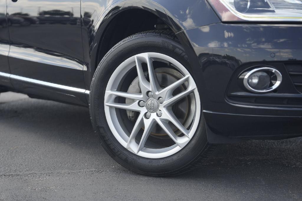 used 2013 Audi Q5 car, priced at $9,988