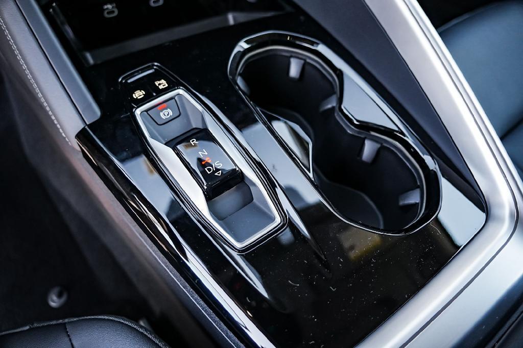 new 2025 Audi Q5 car, priced at $58,100
