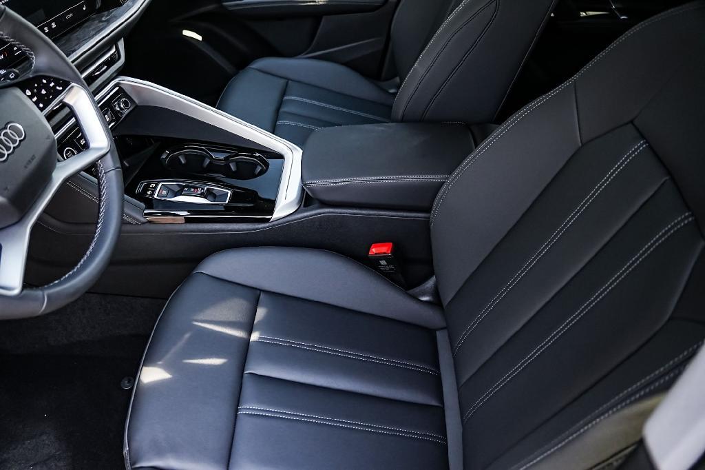 new 2025 Audi Q5 car, priced at $58,100