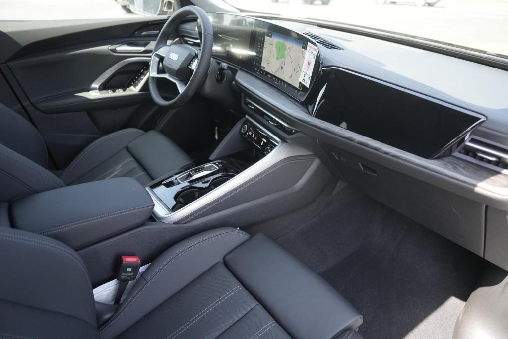 new 2025 Audi Q5 car, priced at $59,155