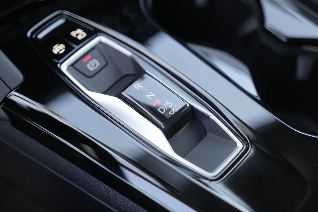 new 2025 Audi Q5 car, priced at $59,155