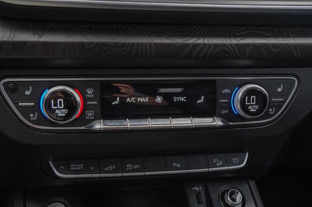 used 2020 Audi Q5 e car, priced at $31,521
