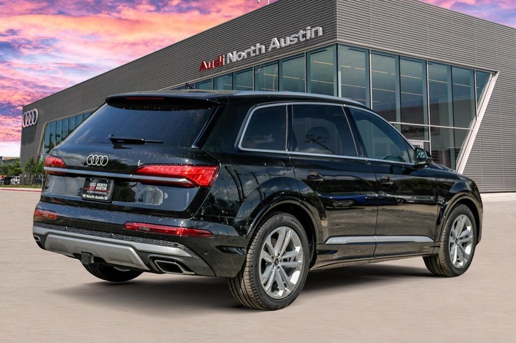 new 2025 Audi Q7 car, priced at $75,762