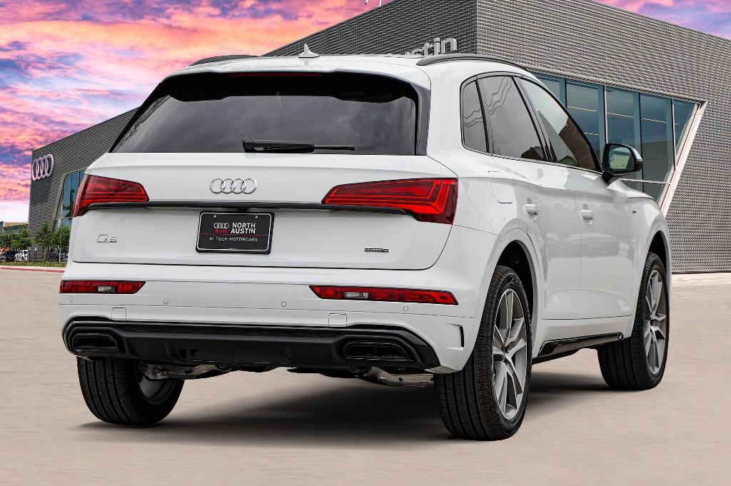 new 2025 Audi Q5 car, priced at $46,968