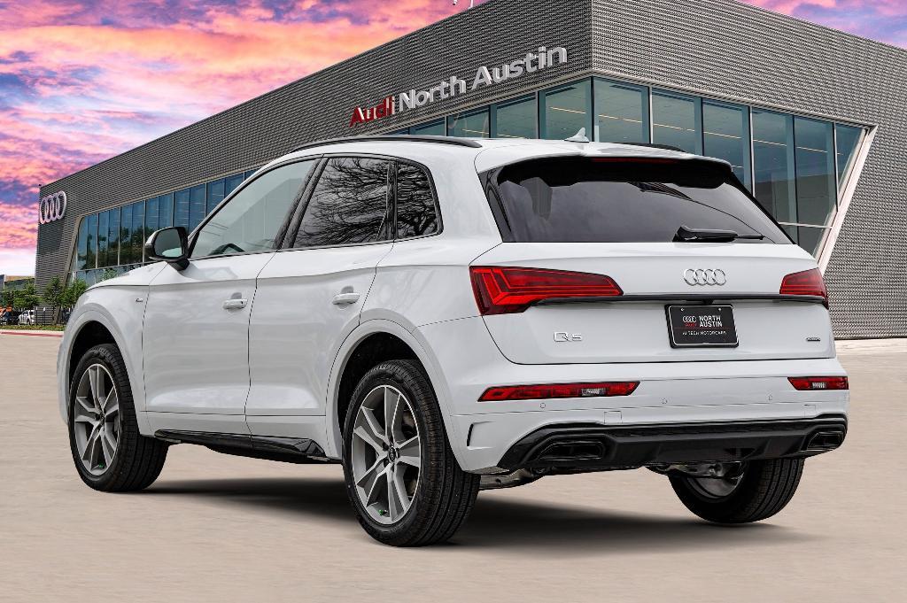 new 2025 Audi Q5 car, priced at $46,968