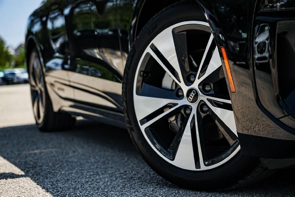 new 2025 Audi A6 e-tron car, priced at $70,042