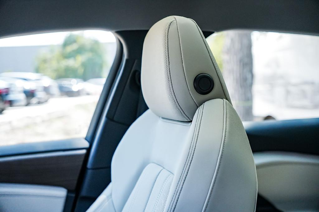 new 2025 Audi A6 e-tron car, priced at $70,042