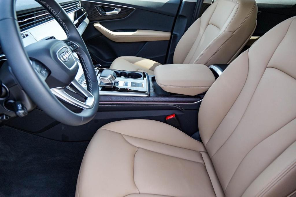 used 2025 Audi Q7 car, priced at $65,988