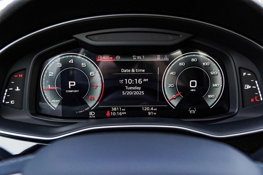 used 2025 Audi Q7 car, priced at $65,988