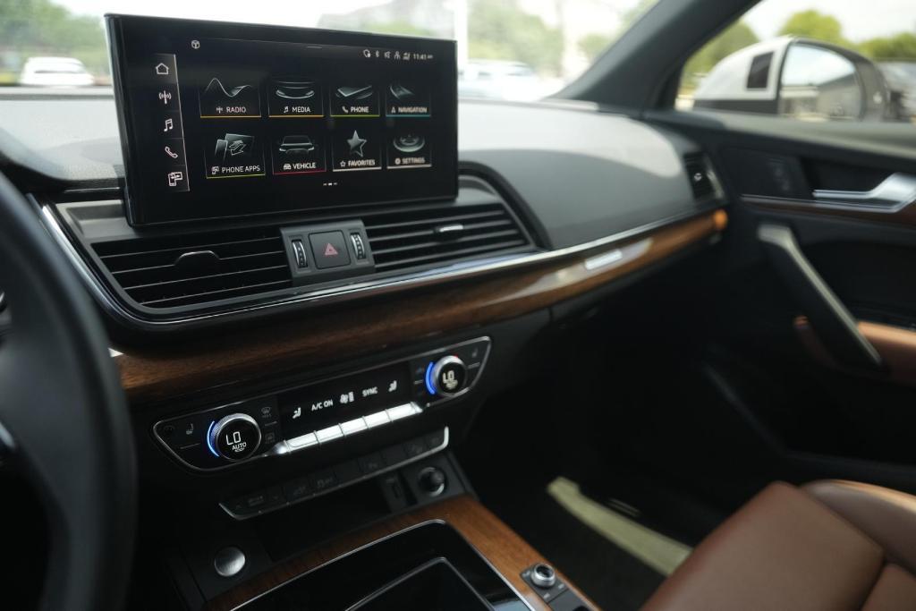 used 2023 Audi Q5 e car, priced at $35,695