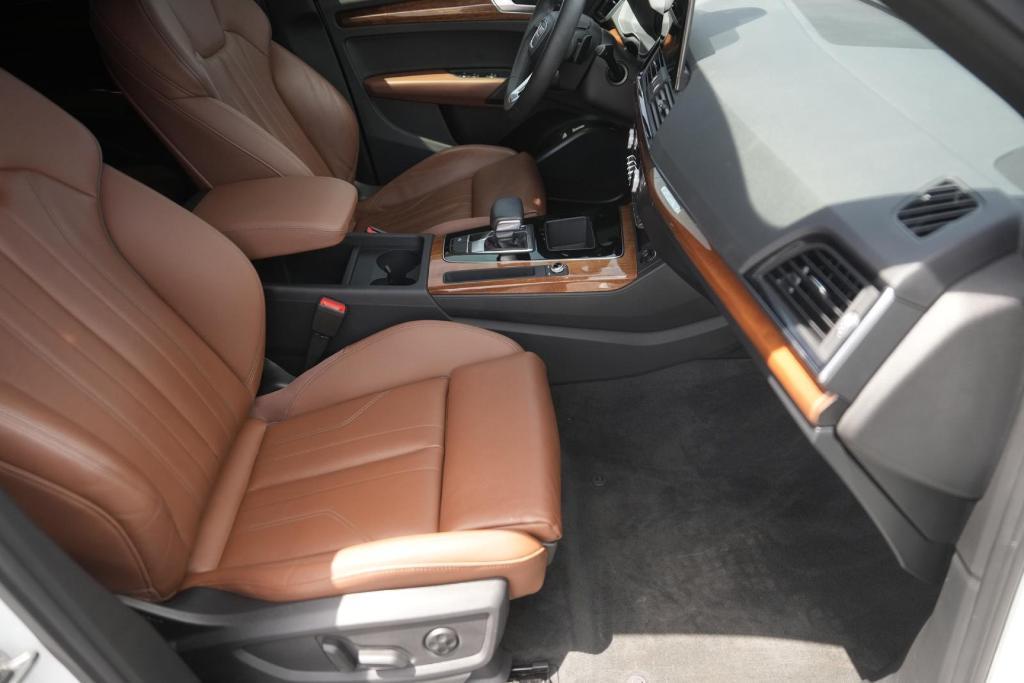 used 2023 Audi Q5 e car, priced at $35,695