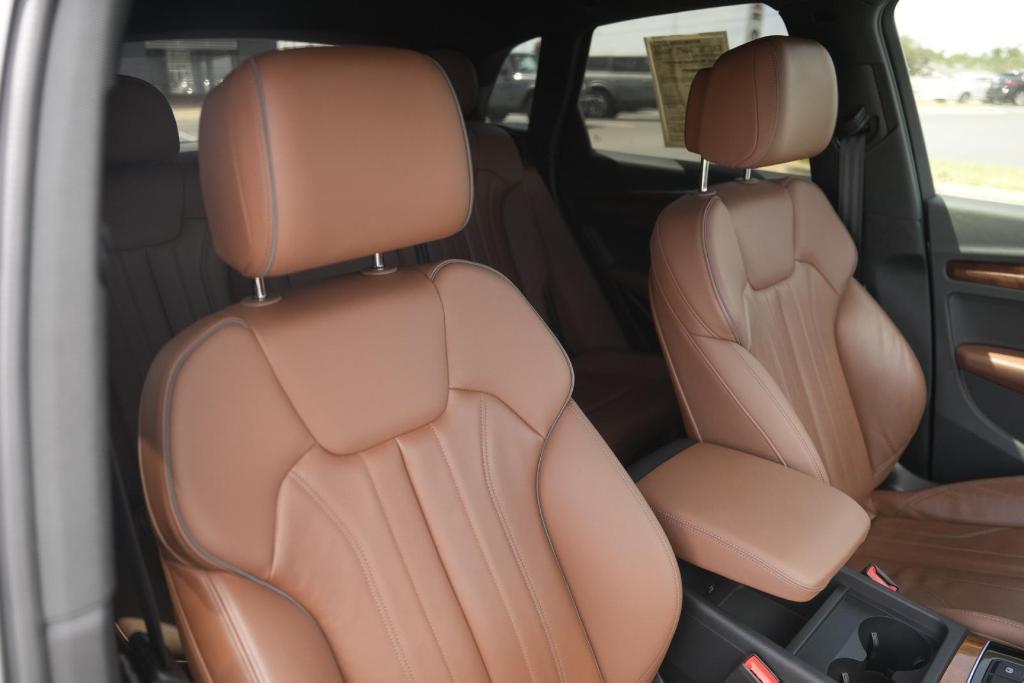 used 2023 Audi Q5 e car, priced at $35,695