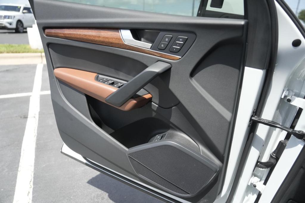 used 2023 Audi Q5 e car, priced at $35,695