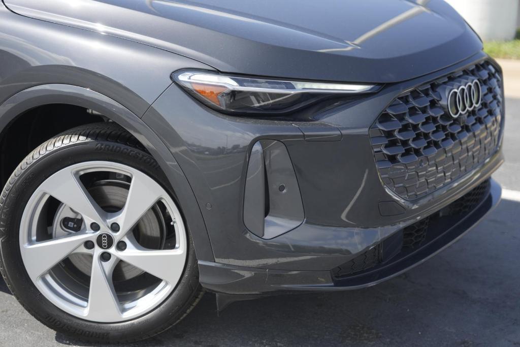 new 2025 Audi Q5 car, priced at $59,155