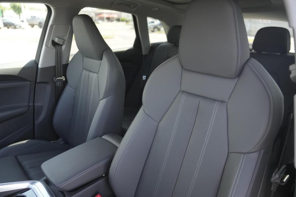 new 2025 Audi Q5 car, priced at $59,155