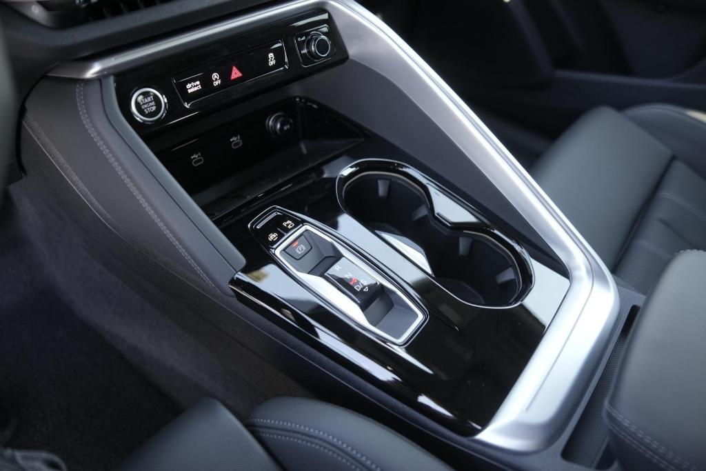 new 2025 Audi Q5 car, priced at $59,155