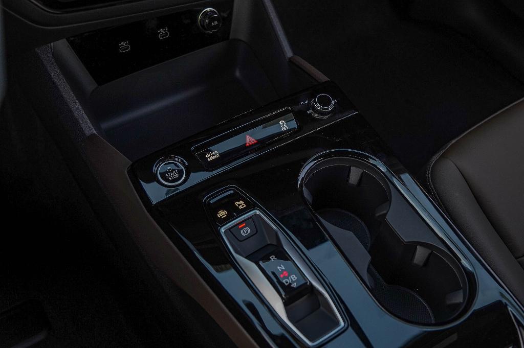 new 2025 Audi Q6 e-tron car, priced at $70,703
