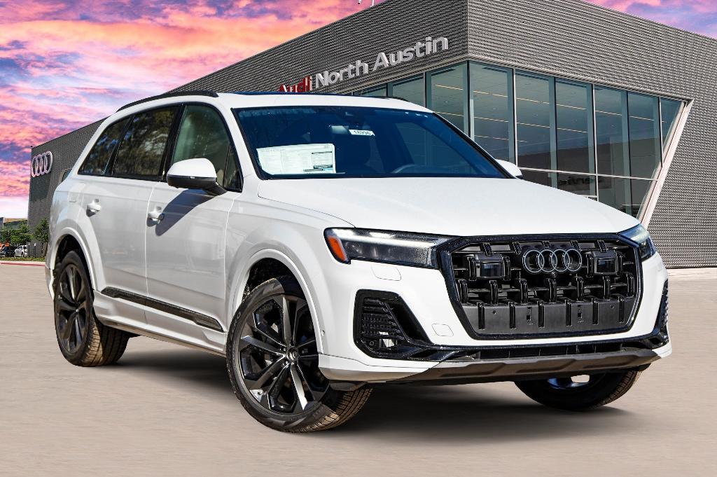 new 2025 Audi Q7 car, priced at $69,448