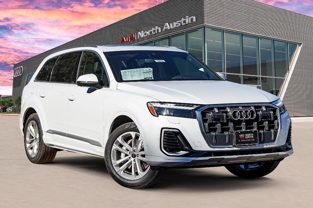 new 2025 Audi Q7 car, priced at $59,820