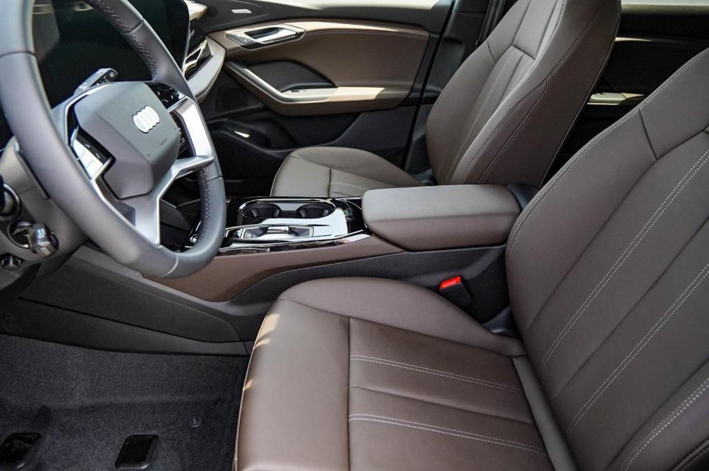 new 2025 Audi Q6 e-tron car, priced at $70,053