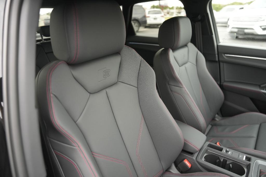 new 2025 Audi Q3 car, priced at $45,483