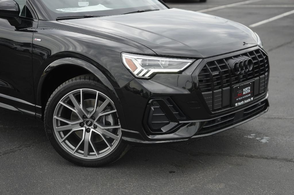 new 2025 Audi Q3 car, priced at $45,483