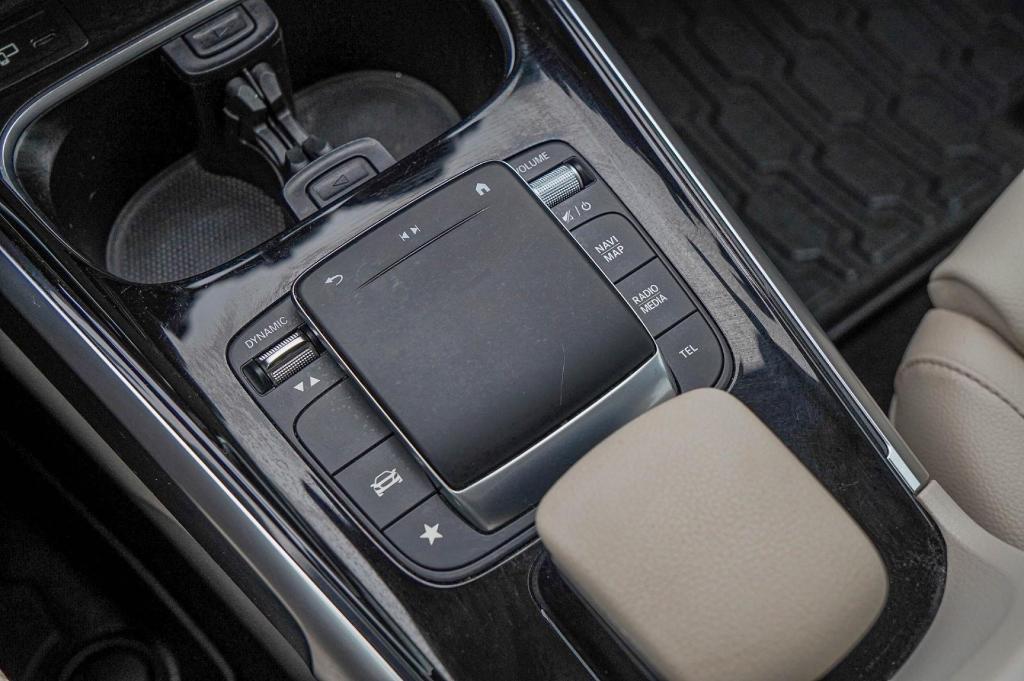 used 2021 Mercedes-Benz GLB 250 car, priced at $27,528