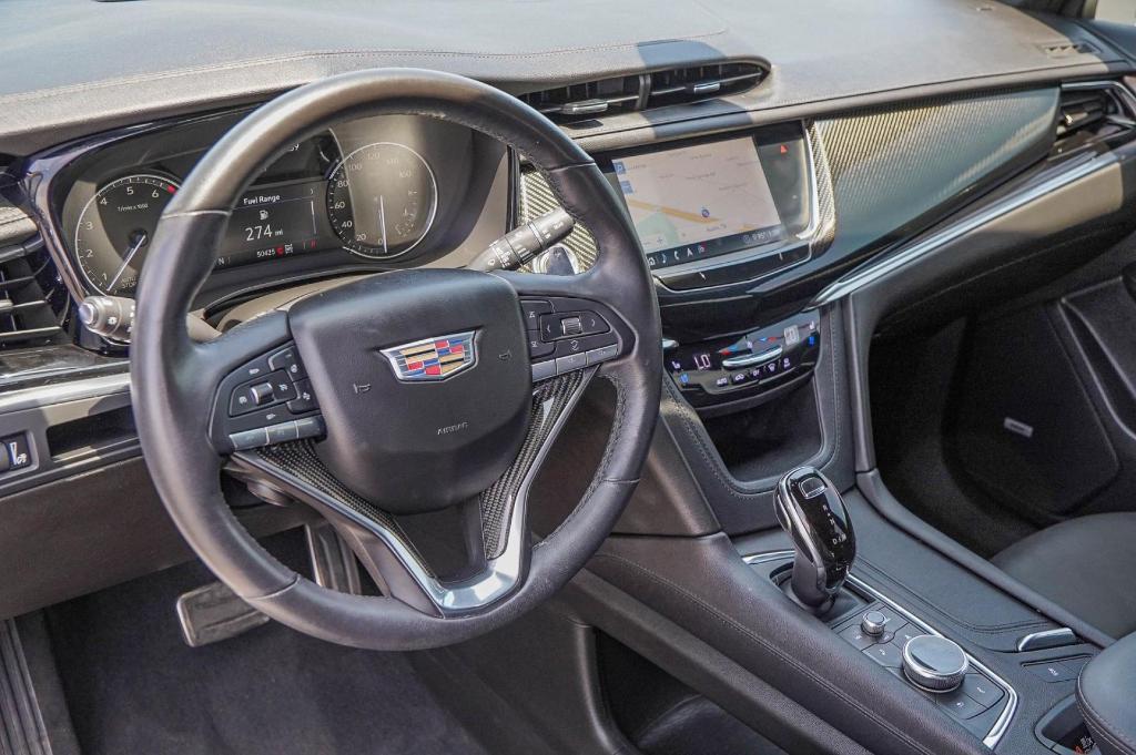 used 2020 Cadillac XT6 car, priced at $31,766